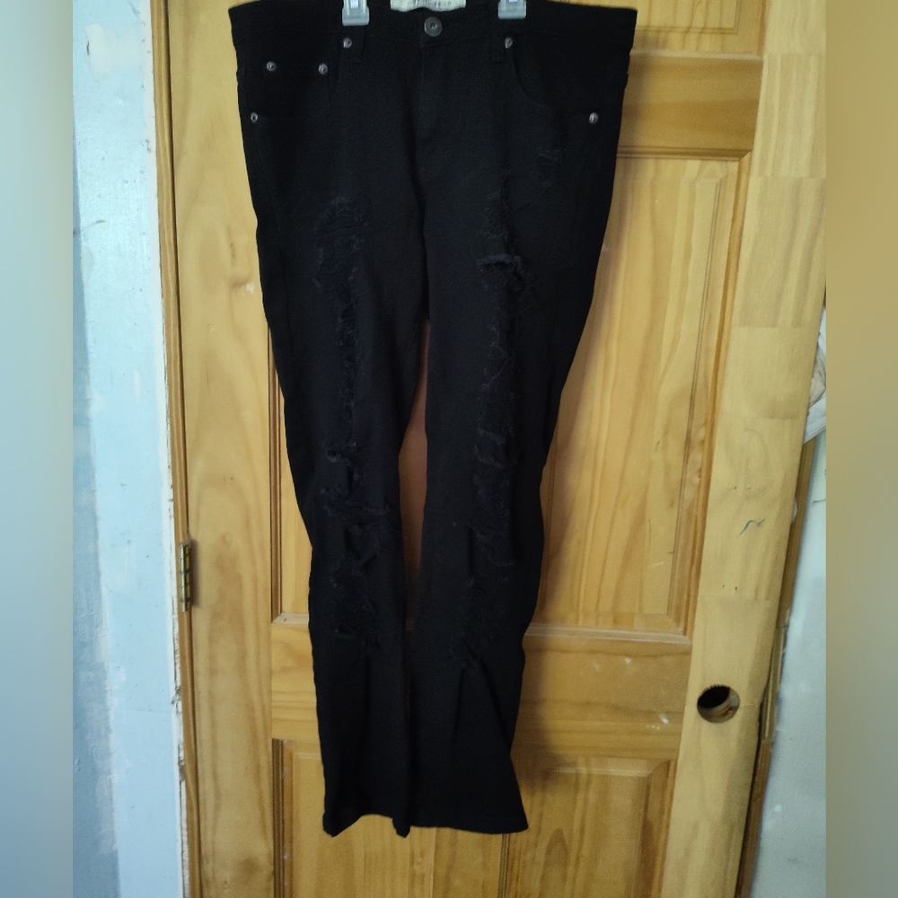 Black distressed jeans